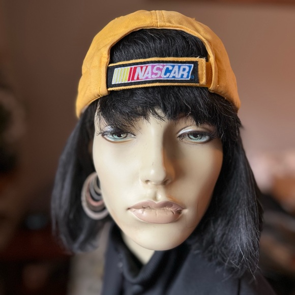 2 NASCAR caps - Picture 4 of 6